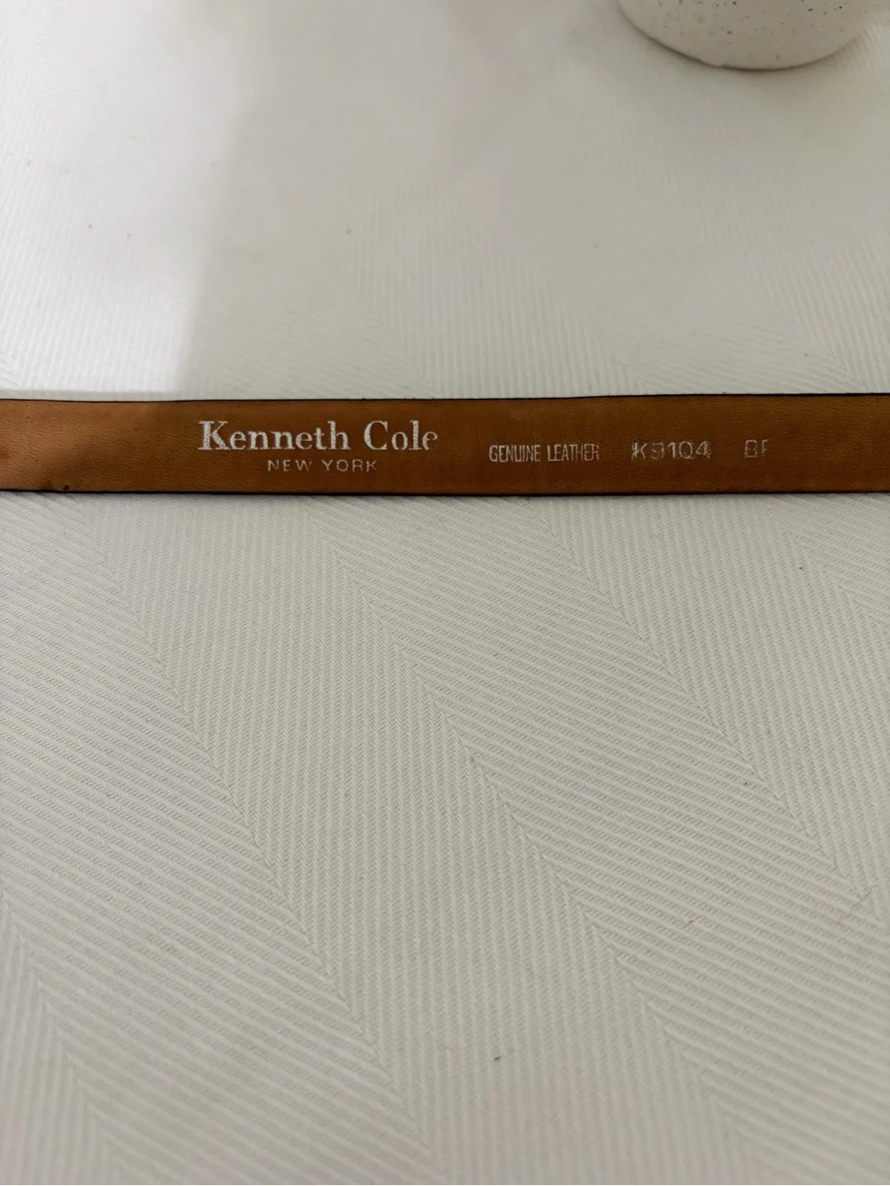 Kenneth Cole New York Genuine Leather Belt Gold Buckle S